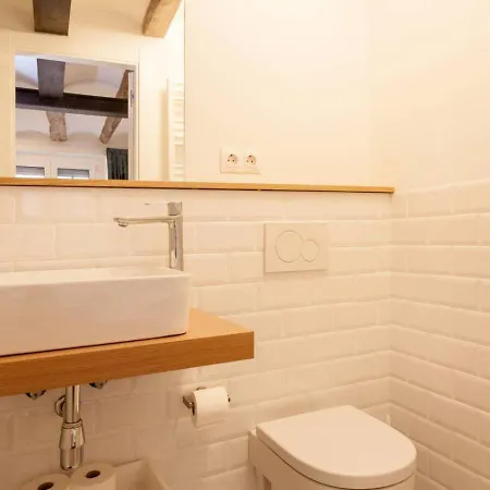 Apartment Ramblas - 01